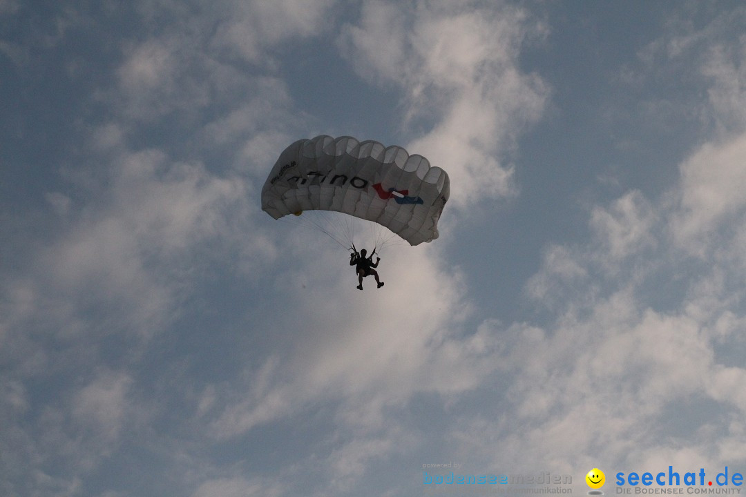 Red Bull Lake Jump Challenge: Romanshorn am Bodensee, 05.07.2013