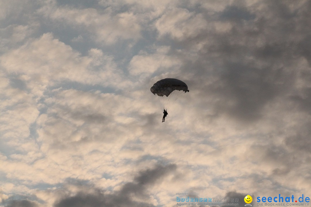 Red Bull Lake Jump Challenge: Romanshorn am Bodensee, 05.07.2013