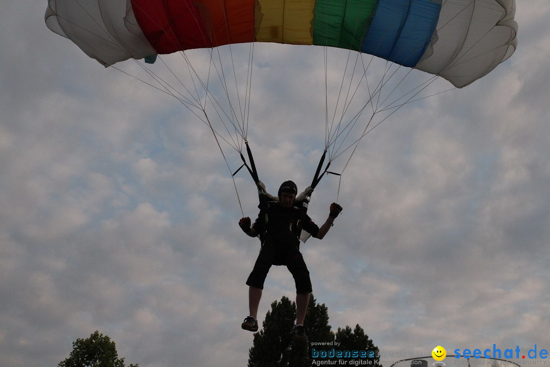 Red Bull Lake Jump Challenge: Romanshorn am Bodensee, 05.07.2013