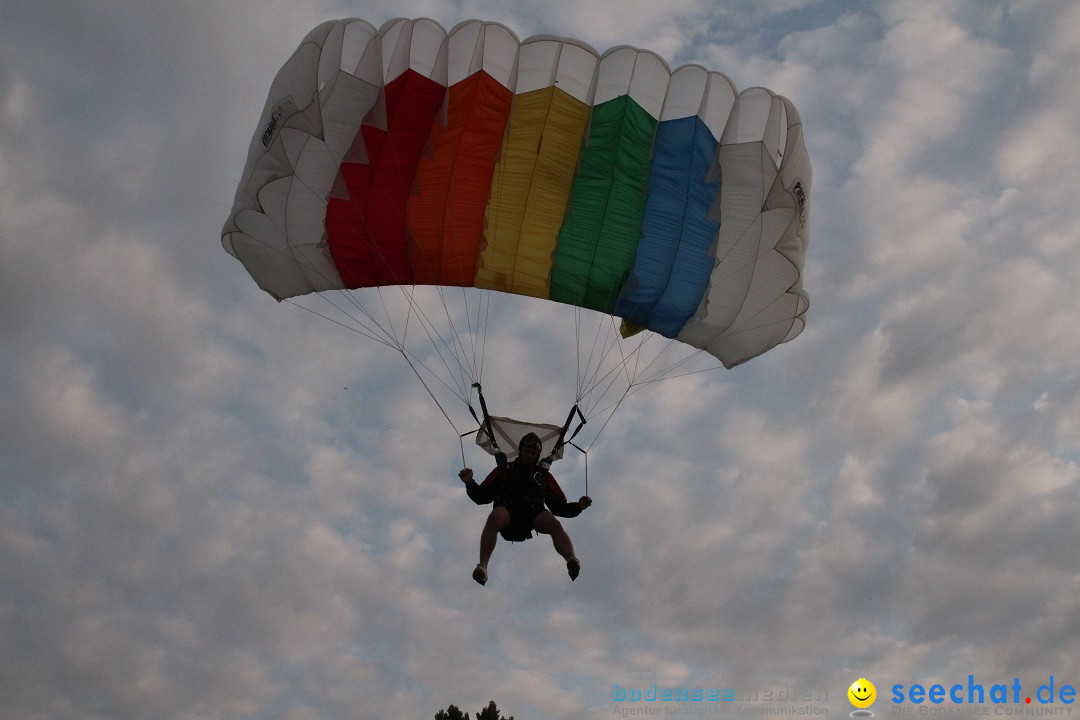 Red Bull Lake Jump Challenge: Romanshorn am Bodensee, 05.07.2013