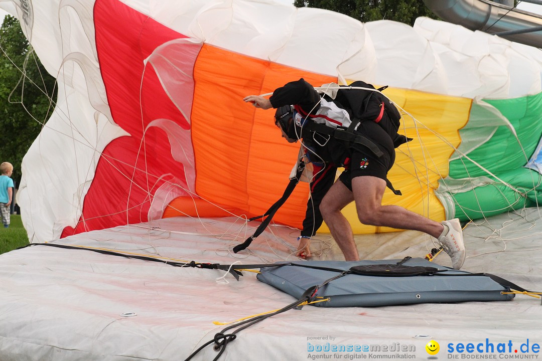 Red Bull Lake Jump Challenge: Romanshorn am Bodensee, 05.07.2013