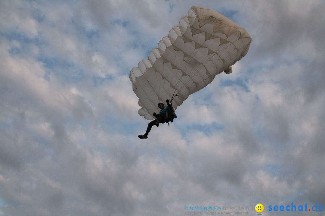 Red Bull Lake Jump Challenge: Romanshorn am Bodensee, 05.07.2013