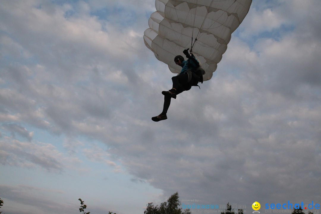 Red Bull Lake Jump Challenge: Romanshorn am Bodensee, 05.07.2013