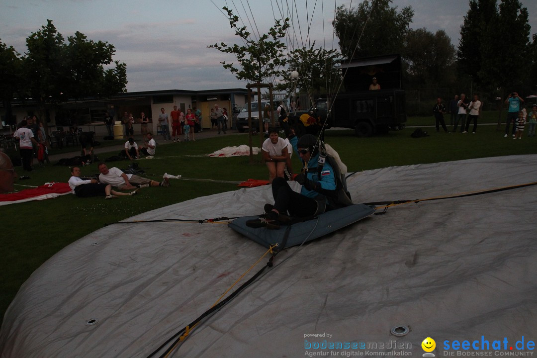 Red Bull Lake Jump Challenge: Romanshorn am Bodensee, 05.07.2013