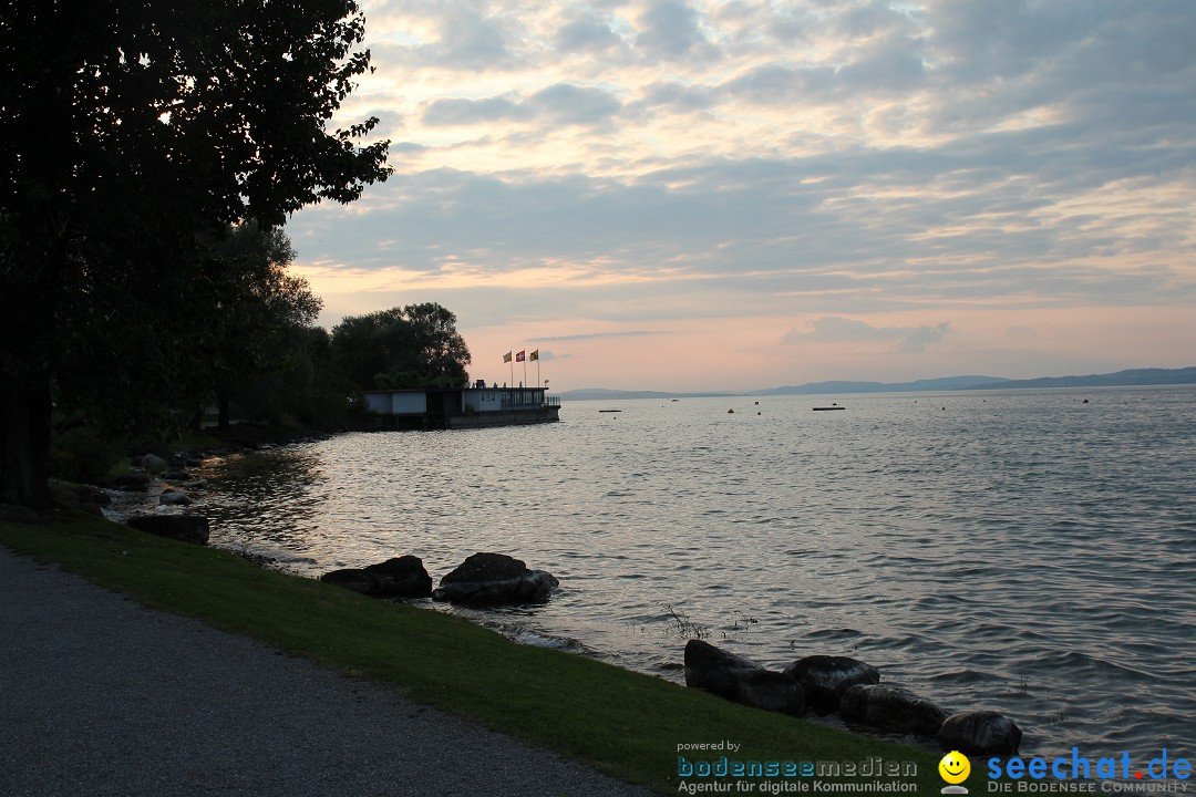 Red Bull Lake Jump Challenge: Romanshorn am Bodensee, 05.07.2013