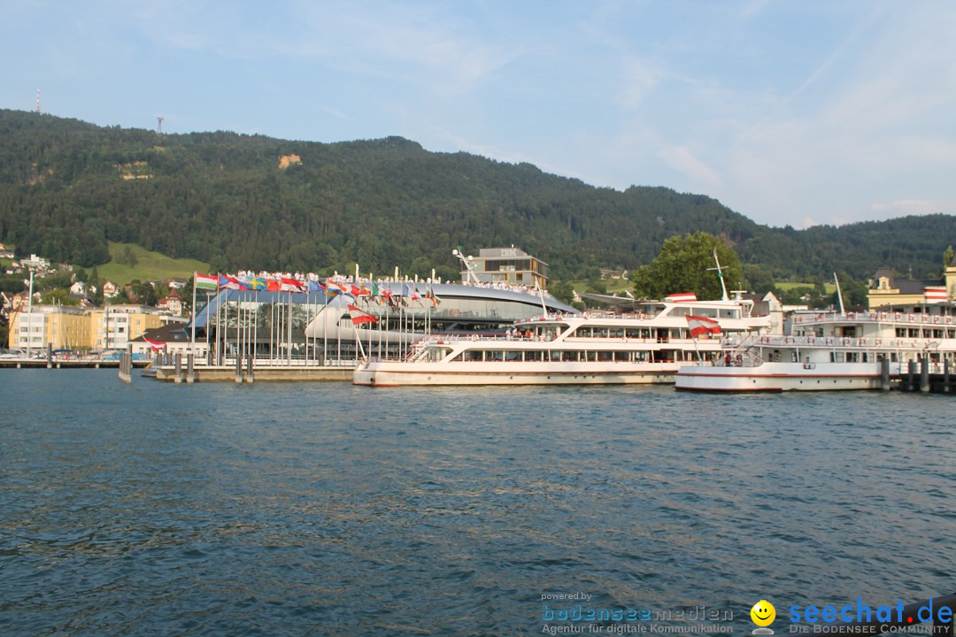 White-Night-Sonnenk_nigin-Bregenz-20-07-2013-Bodensee-Community-seechat_deBild_019.jpg