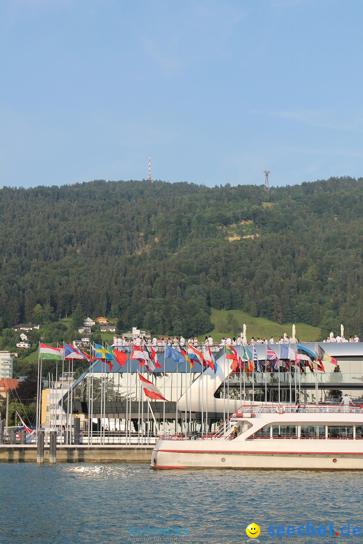 White-Night-Sonnenk_nigin-Bregenz-20-07-2013-Bodensee-Community-seechat_deBild_032.jpg