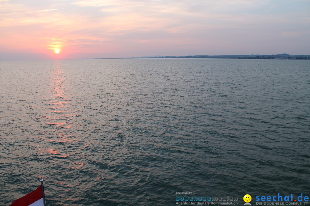 White-Night-Sonnenk_nigin-Bregenz-20-07-2013-Bodensee-Community-seechat_deBild_239.jpg