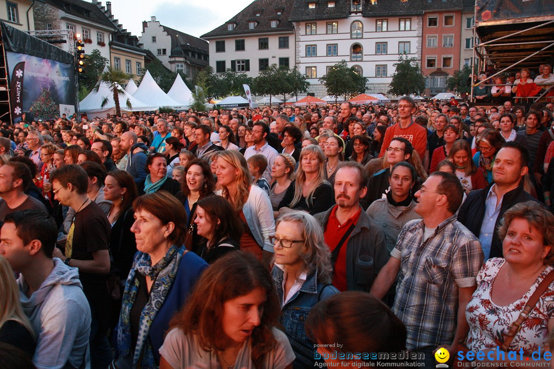 Stars in Town: LUXUSLAERM, SILBERMOND, 77 BOMBAY STREET: Schaffhausen, 09.0