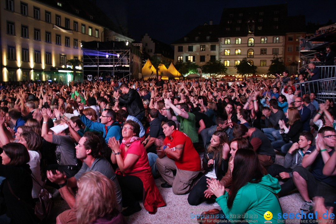 Stars in Town: LUXUSLAERM, SILBERMOND, 77 BOMBAY STREET: Schaffhausen, 09.0