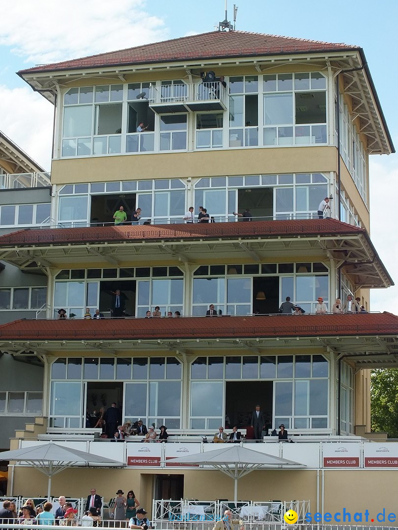 Pferderennen auf Galopprennbahn Iffezheim: Baden-Baden, 25.08.2013