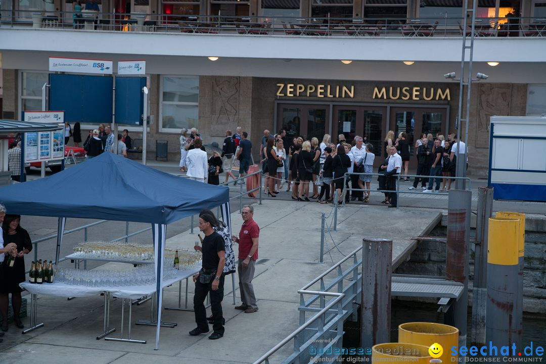 BLACK AND WHITE - Partyschiff: Friedrichshafen am Bodensee, 31.08.2013