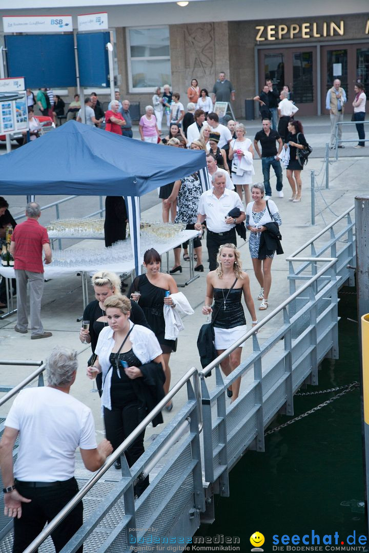 BLACK AND WHITE - Partyschiff: Friedrichshafen am Bodensee, 31.08.2013