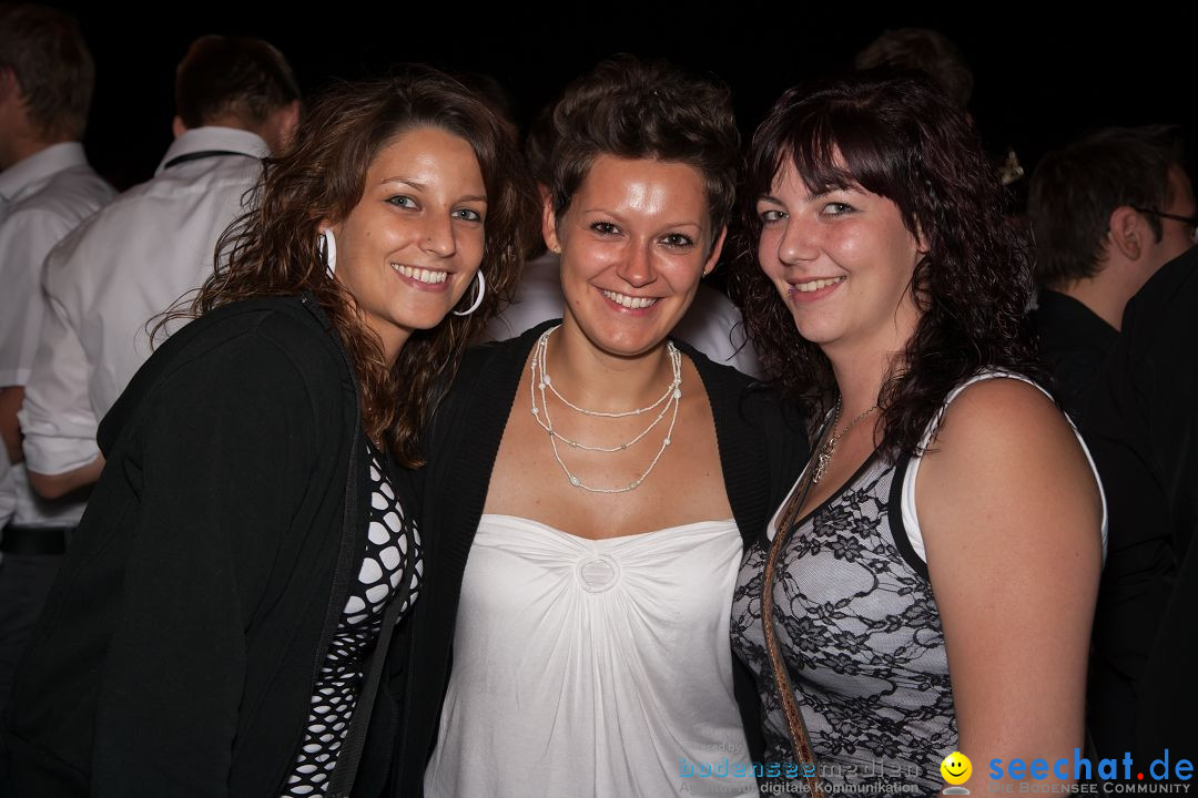 BLACK AND WHITE - Partyschiff: Friedrichshafen am Bodensee, 31.08.2013