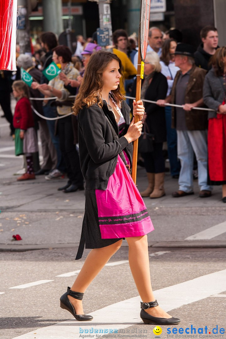 Trachtenumzug-Oktoberfest-Muenchen-22-09-2013--Bodensee-Community-SEECHAT_de-YX4M8418-1.jpg