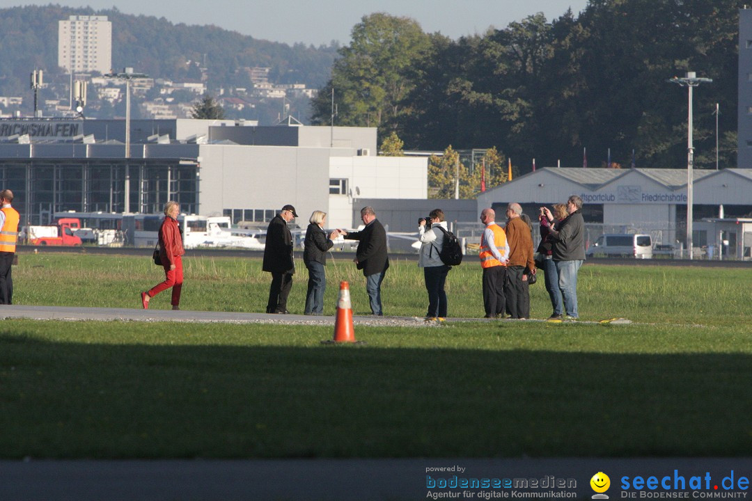 Zwei Zeppelin NT im Formations-Flug: Friedrichshafen am Bodensee, 19.10.201