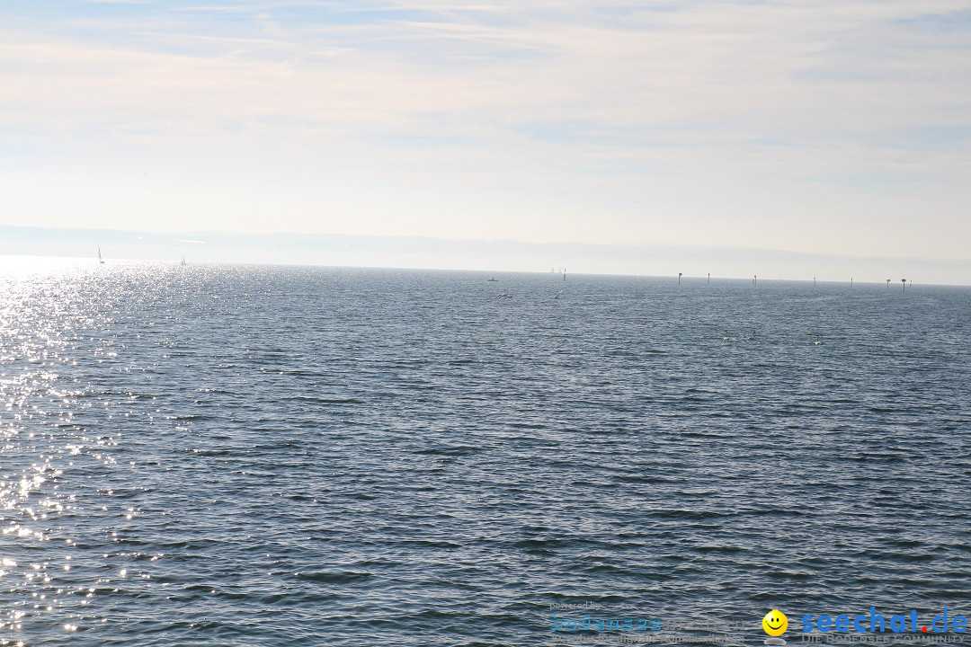 Zwei Zeppelin NT im Formations-Flug: Friedrichshafen am Bodensee, 19.10.201