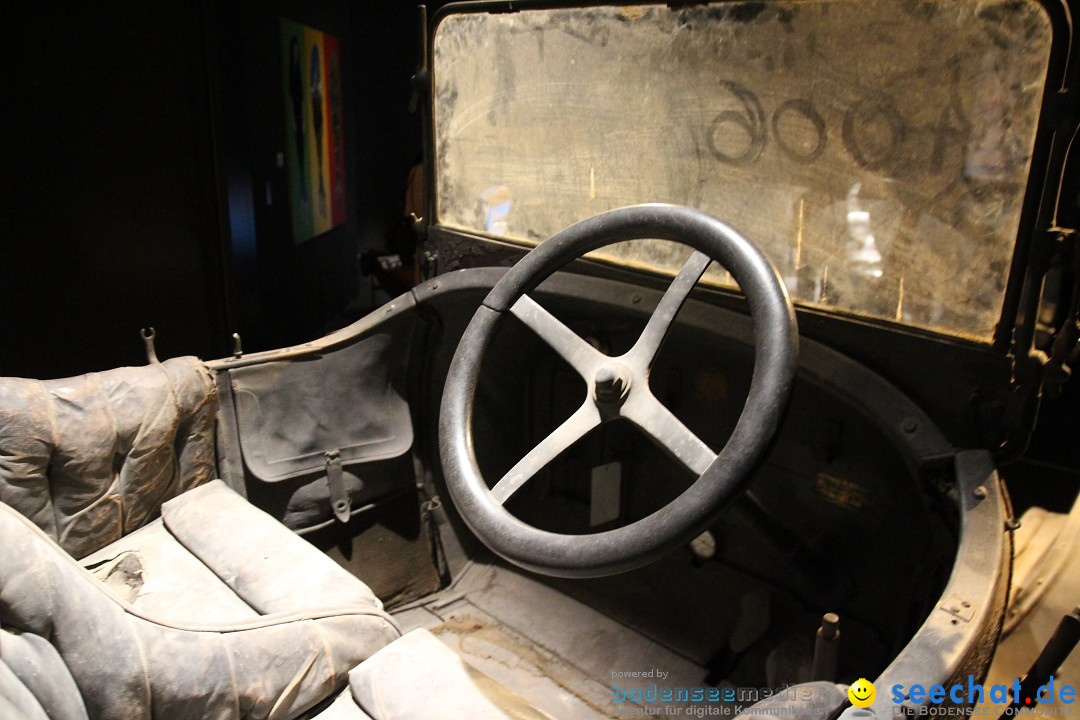 MAC-Museum-Art-Cars-Eroeffnung-Singen-24112013-Bodensee-Community-SEECHAT_DE-IMG_3926.JPG