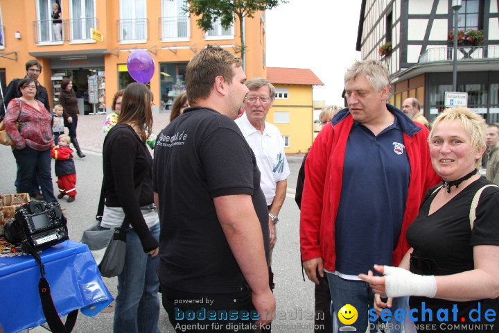 seechat.de-Infostand - Schweizerfeiertag: Stockach, 20.06.2009