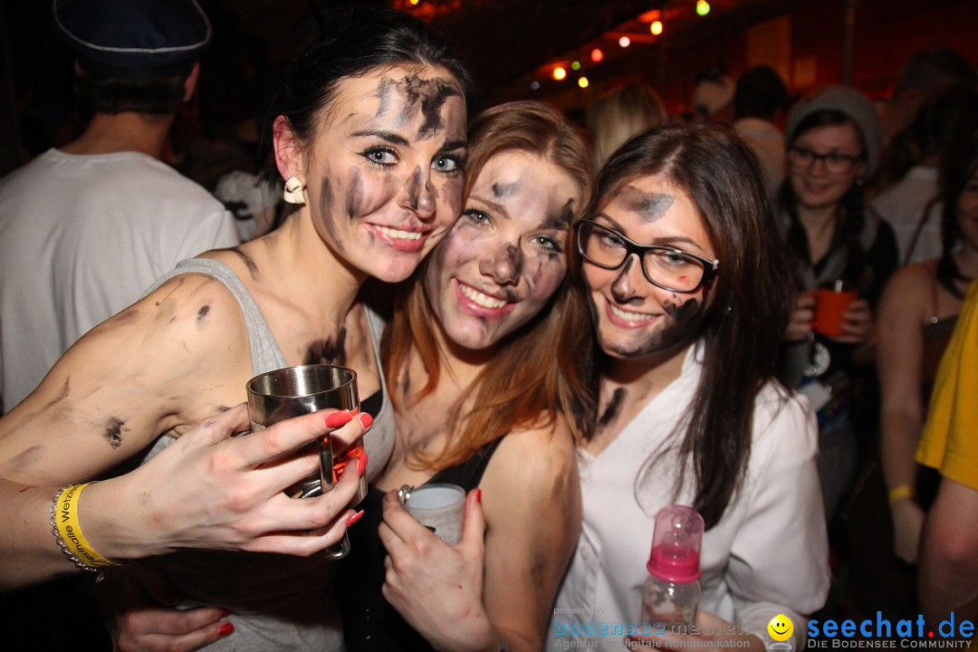 Weiberball - Fasnet in Wetzisreute bei Ravensburg am Bodensee, 27.02.2014