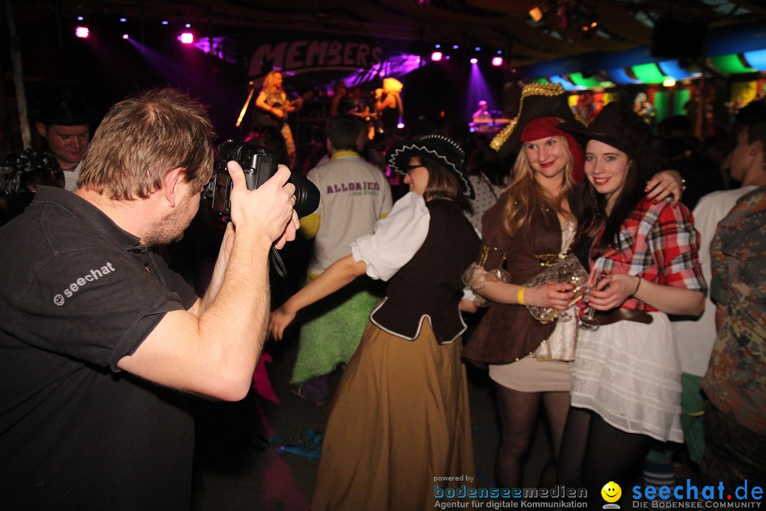 Weiberball - Fasnet in Wetzisreute bei Ravensburg am Bodensee, 27.02.2014