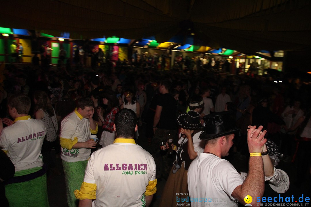 Weiberball - Fasnet in Wetzisreute bei Ravensburg am Bodensee, 27.02.2014