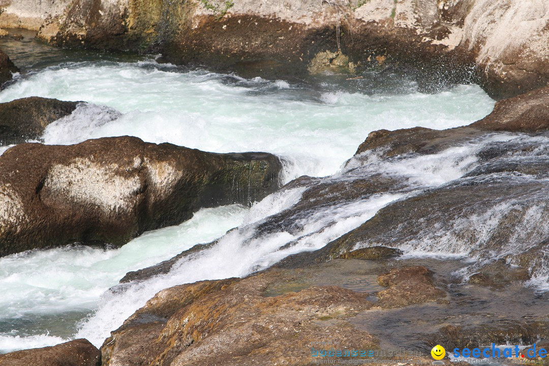 Rheinfall: Neuhausen - Schweiz: Schaffhausen am Bodensee, 09.04.2014