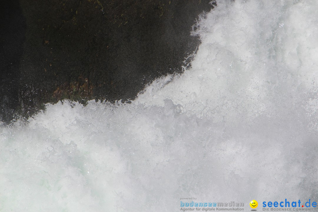 Rheinfall: Neuhausen - Schweiz: Schaffhausen am Bodensee, 09.04.2014