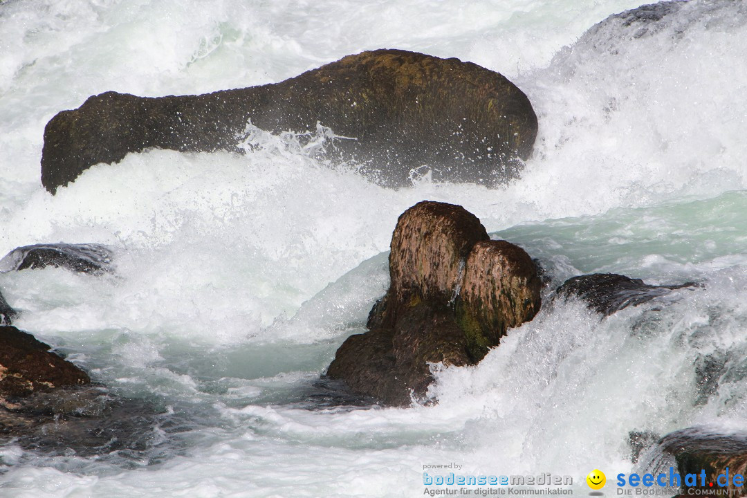 Rheinfall: Neuhausen - Schweiz: Schaffhausen am Bodensee, 09.04.2014