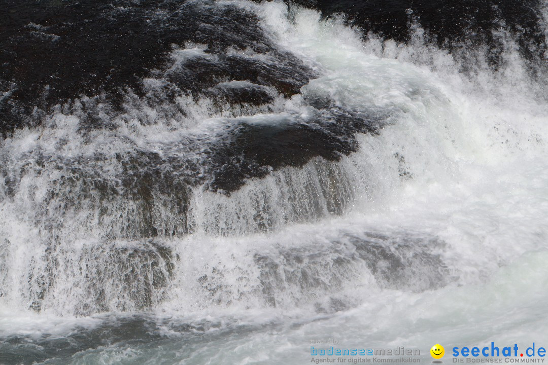 Rheinfall: Neuhausen - Schweiz: Schaffhausen am Bodensee, 09.04.2014