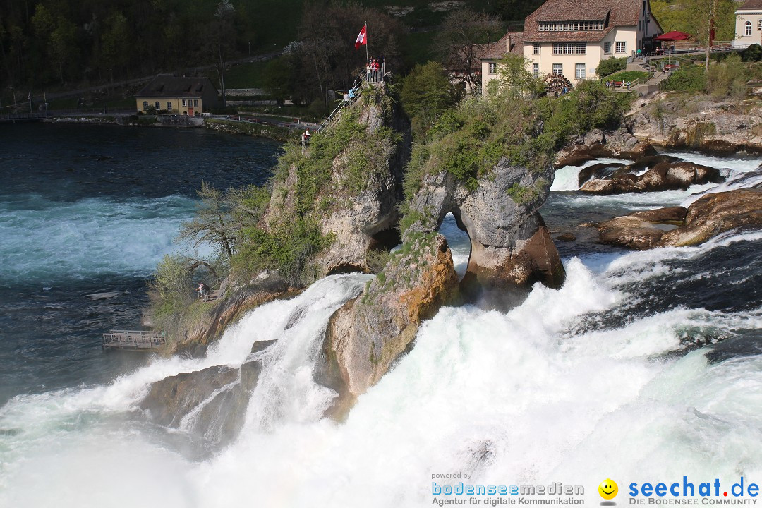 Rheinfall: Neuhausen - Schweiz: Schaffhausen am Bodensee, 09.04.2014