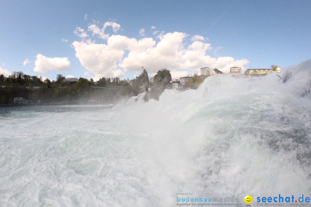 Rheinfall: Neuhausen - Schweiz: Schaffhausen am Bodensee, 09.04.2014