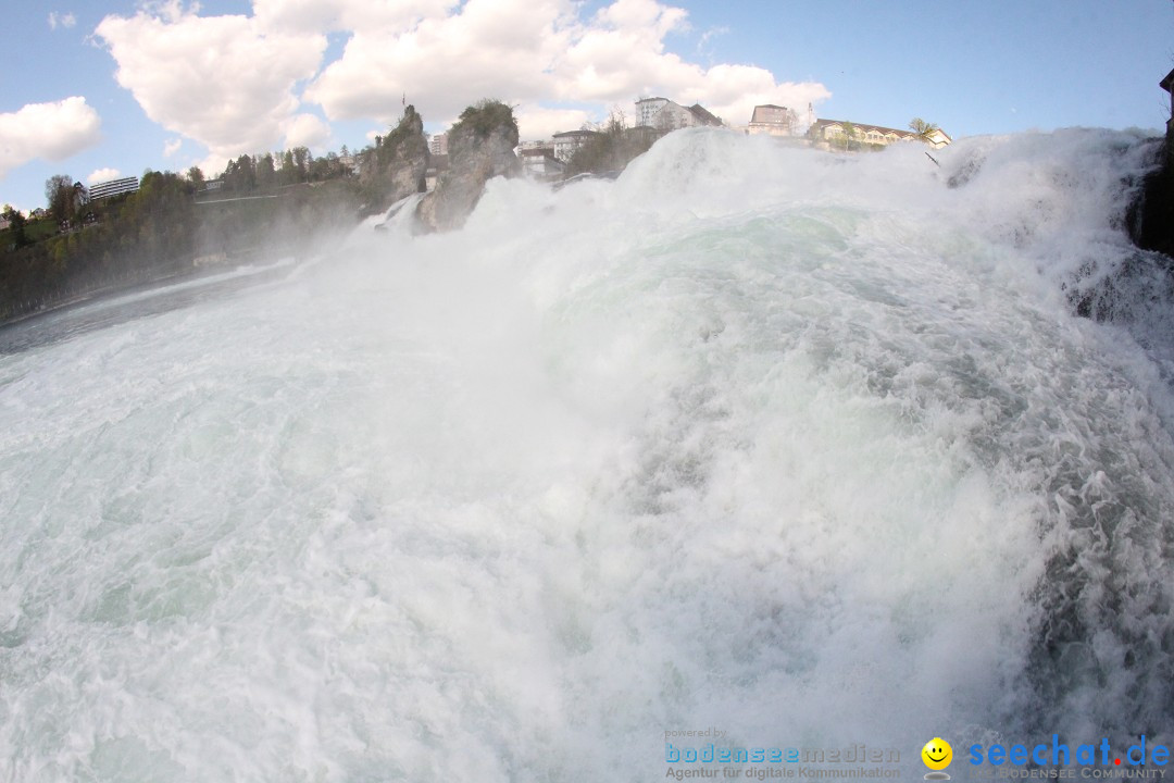 Rheinfall: Neuhausen - Schweiz: Schaffhausen am Bodensee, 09.04.2014