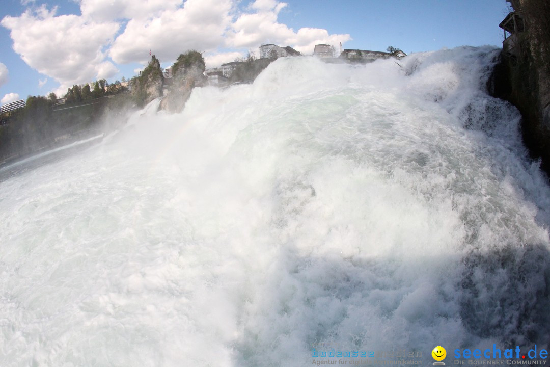 Rheinfall: Neuhausen - Schweiz: Schaffhausen am Bodensee, 09.04.2014