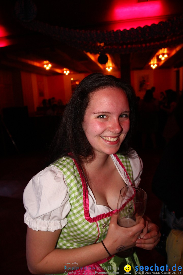 Dirndl- und Lederhosenparty mit Dirndknacker: Urnau am Bodensee, 12.04.2014