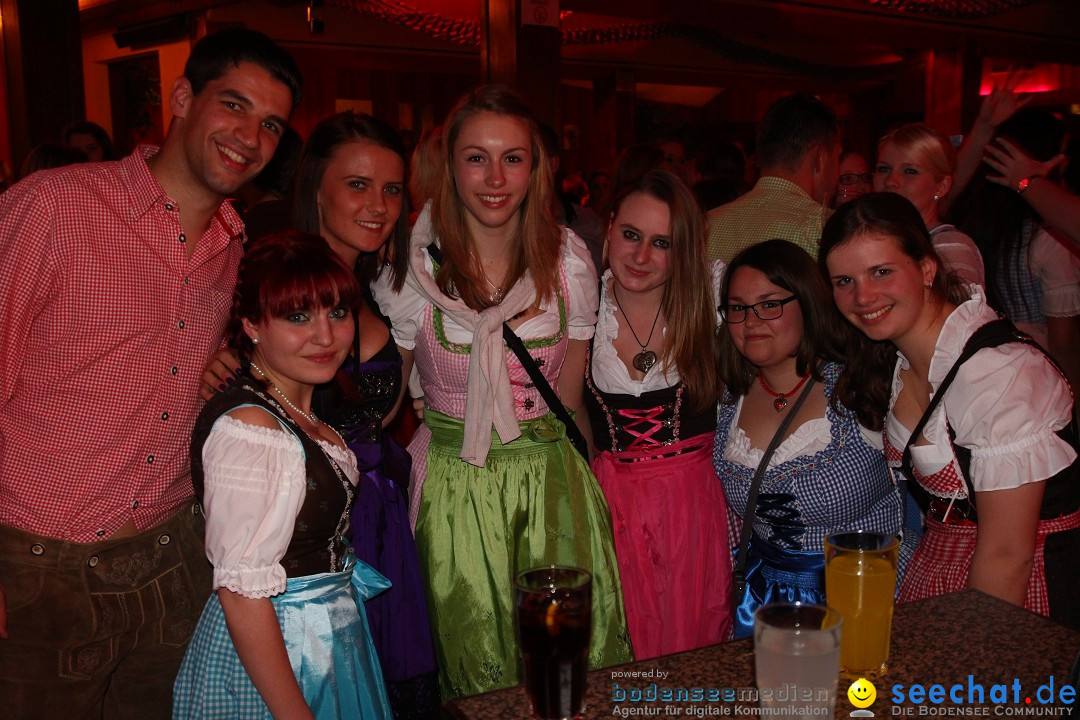 Dirndl- und Lederhosenparty mit Dirndknacker: Urnau am Bodensee, 12.04.2014