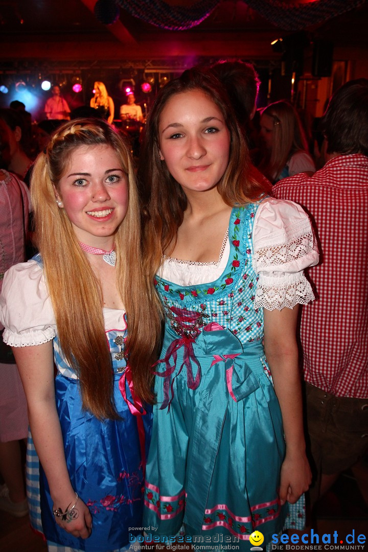 Dirndl- und Lederhosenparty mit Dirndknacker: Urnau am Bodensee, 12.04.2014