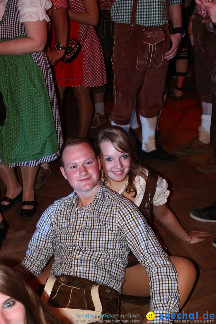 Dirndl- und Lederhosenparty mit Dirndknacker: Urnau am Bodensee, 12.04.2014