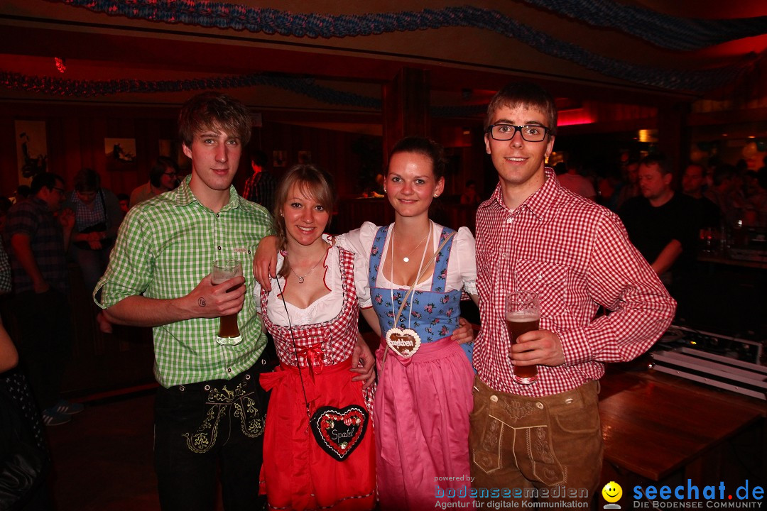 Dirndl- und Lederhosenparty mit Dirndknacker: Urnau am Bodensee, 12.04.2014