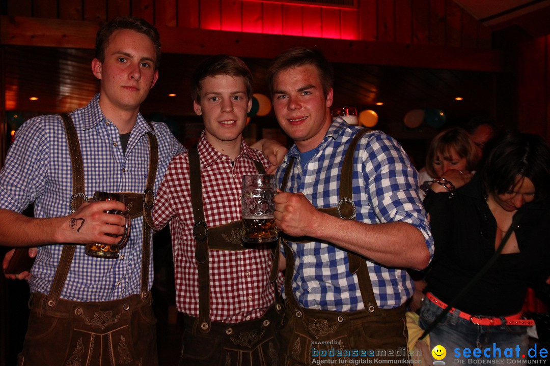 Dirndl- und Lederhosenparty mit Dirndknacker: Urnau am Bodensee, 12.04.2014