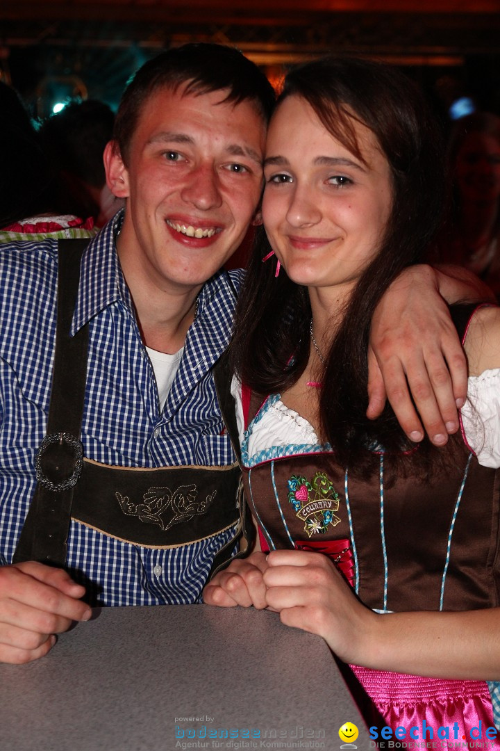 Dirndl- und Lederhosenparty mit Dirndknacker: Urnau am Bodensee, 12.04.2014