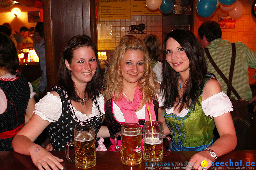 Dirndl- und Lederhosenparty mit Dirndknacker: Urnau am Bodensee, 12.04.2014