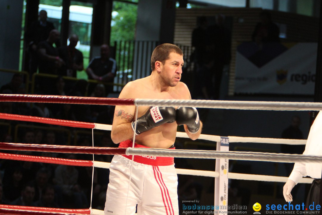 Rola El-Halabi vs. Victoria Cisneros: WM Boxkampf: Ulm, 10.05.2014