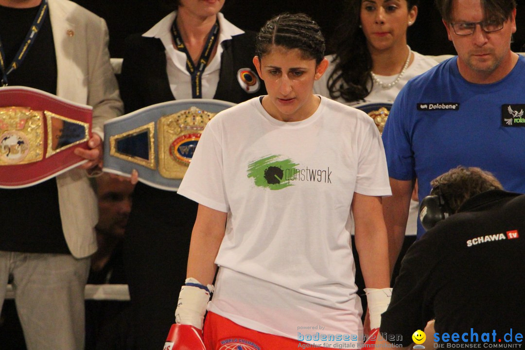 Rola El-Halabi vs. Victoria Cisneros: WM Boxkampf: Ulm, 10.05.2014