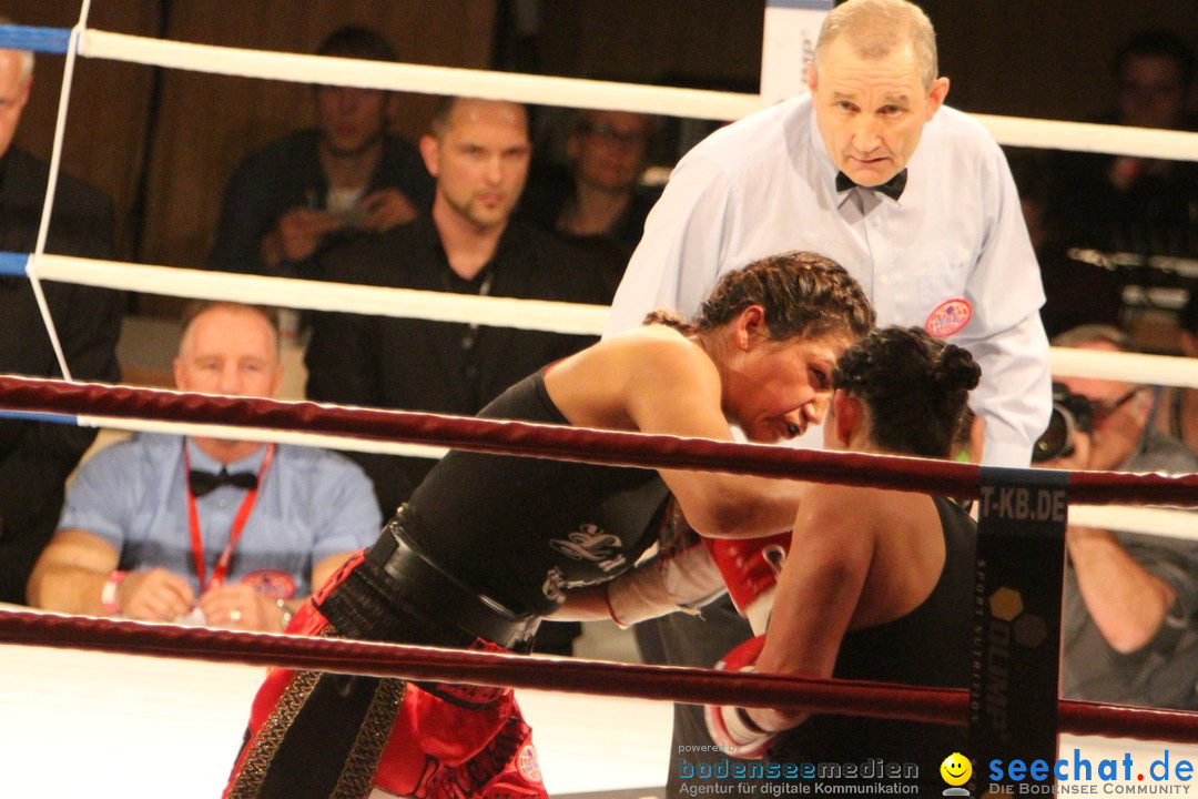 Rola El-Halabi vs. Victoria Cisneros: WM Boxkampf: Ulm, 10.05.2014