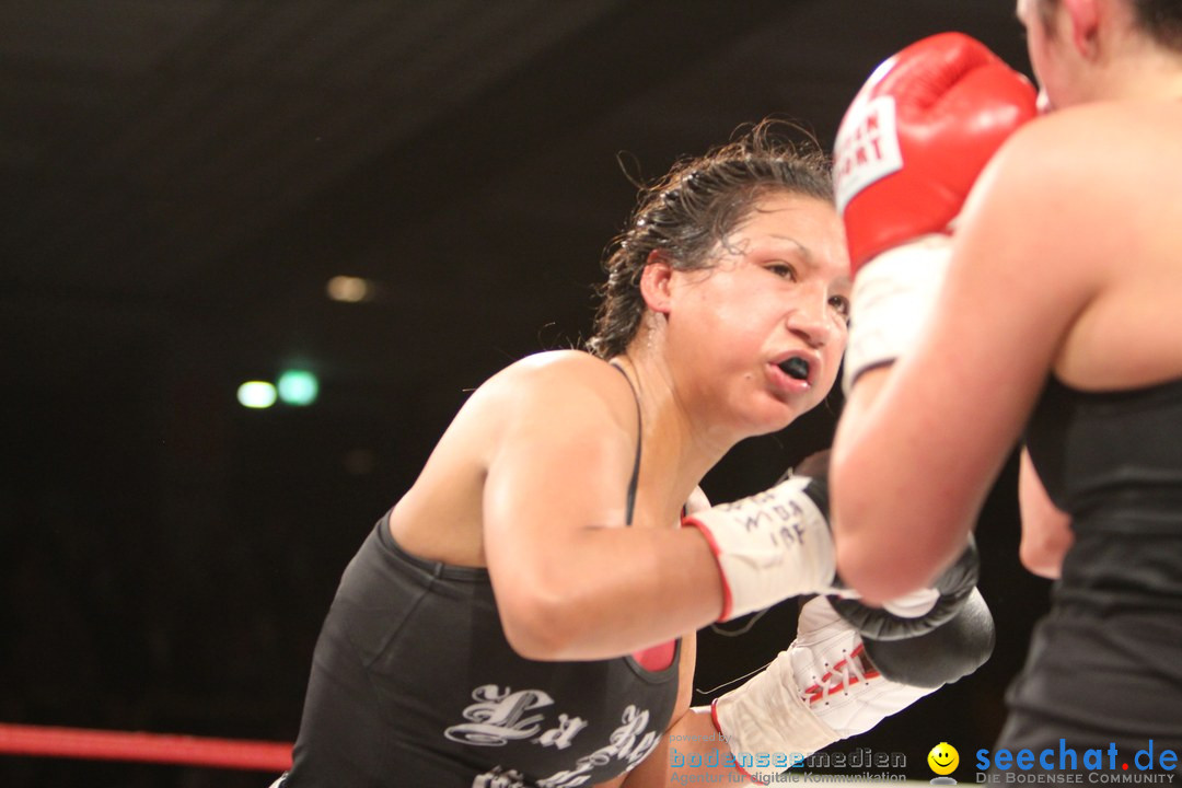 Rola El-Halabi vs. Victoria Cisneros: WM Boxkampf: Ulm, 10.05.2014