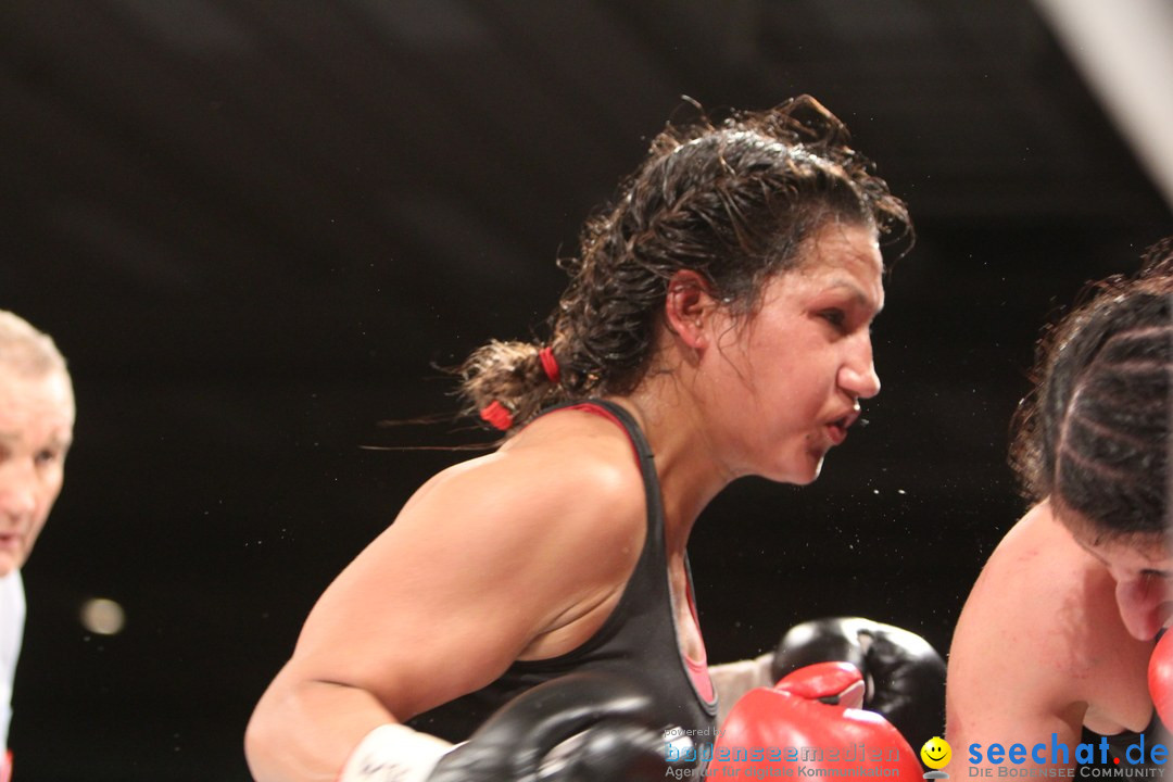 Rola El-Halabi vs. Victoria Cisneros: WM Boxkampf: Ulm, 10.05.2014