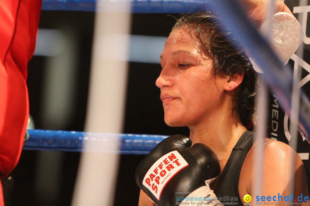 Rola El-Halabi vs. Victoria Cisneros: WM Boxkampf: Ulm, 10.05.2014