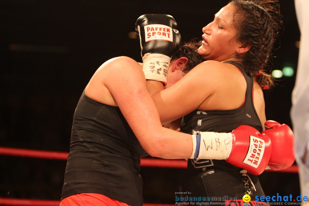 Rola El-Halabi vs. Victoria Cisneros: WM Boxkampf: Ulm, 10.05.2014