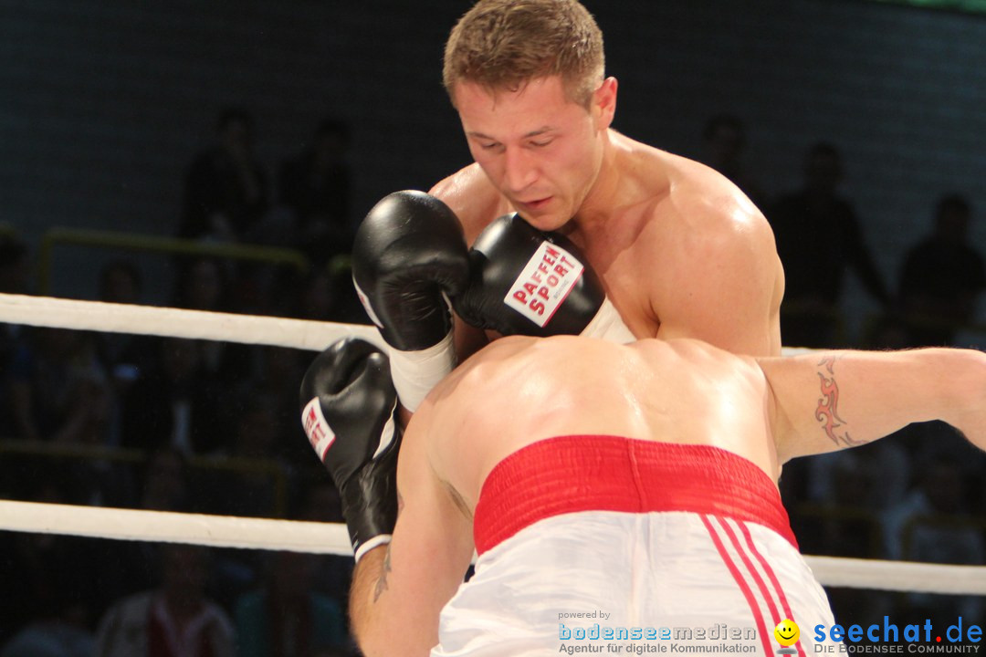 Rola El-Halabi vs. Victoria Cisneros: WM Boxkampf: Ulm, 10.05.2014